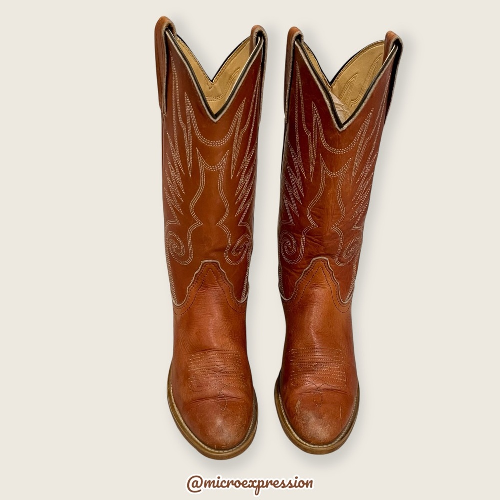 VINTAGE 1990s Frye Brown Tan Leather Pull On Low Heel Western Boho Cowboy Boot - Picture 9 of 16